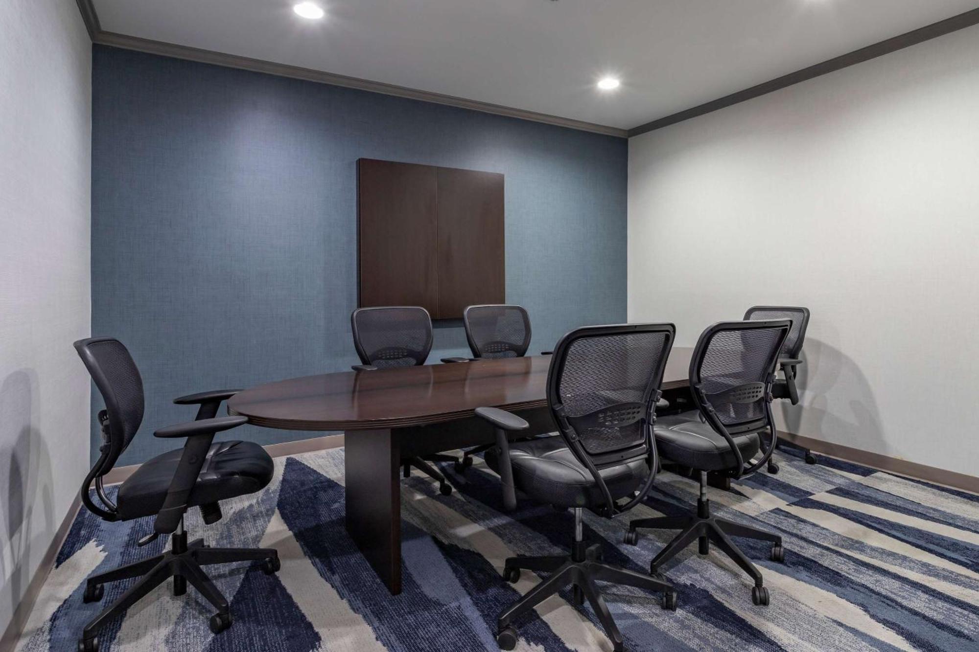 Comfort Suites נאצ'יטוצ'ס מראה חיצוני תמונה