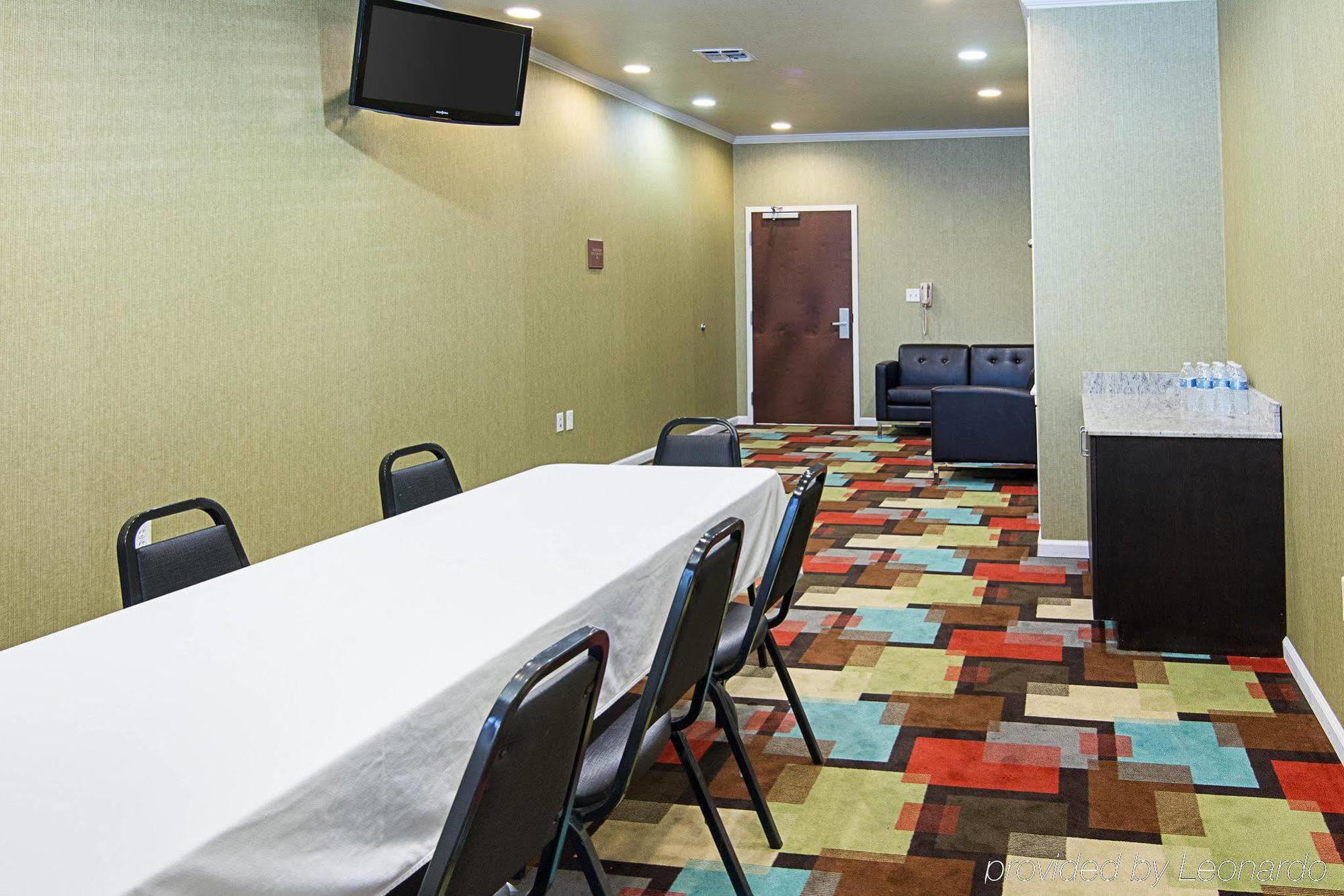 Comfort Suites נאצ'יטוצ'ס מראה חיצוני תמונה